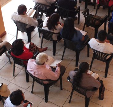 Growing a Healthy Church Growing a Healthy Church